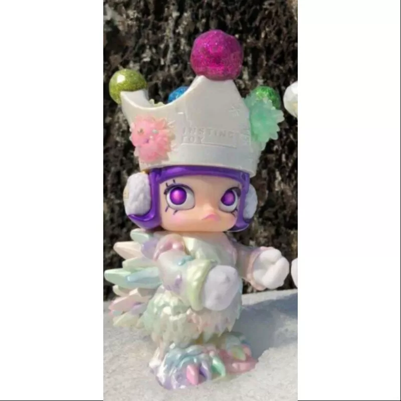 MOLLY X Instinctoy Erosion Molly White Colorful Édition Limitée 2017